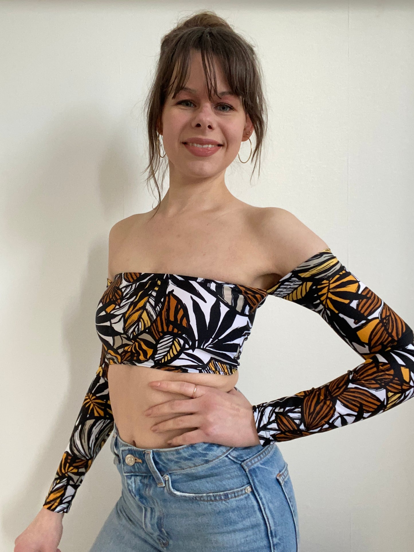 Bandeau top with sleeves