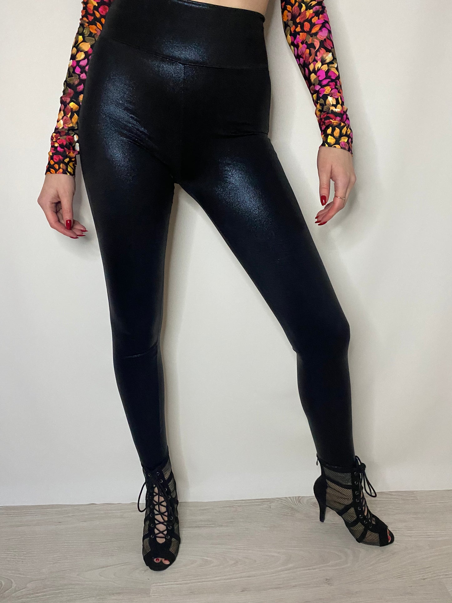 Black coated legging