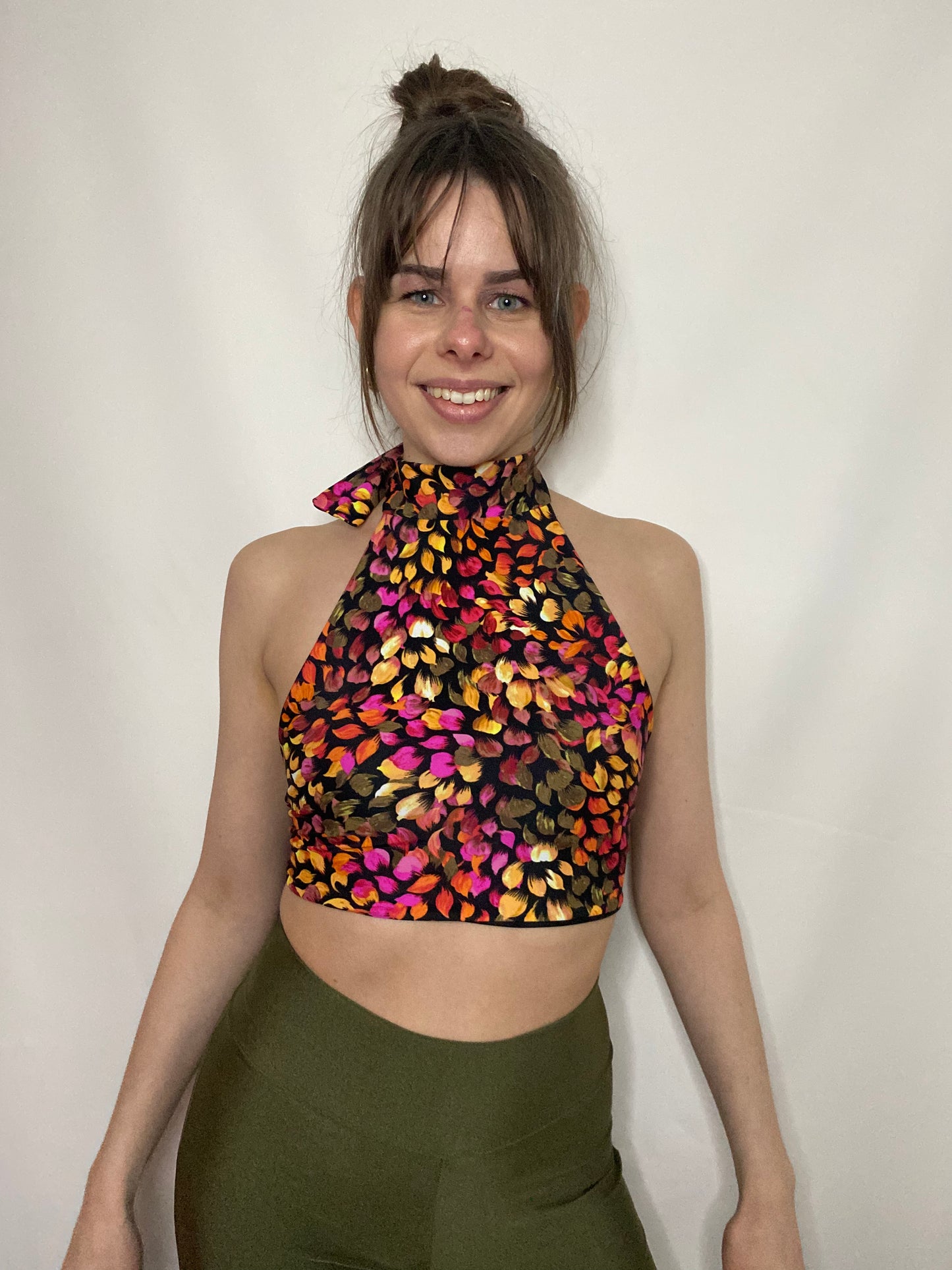 Halter top black flowers